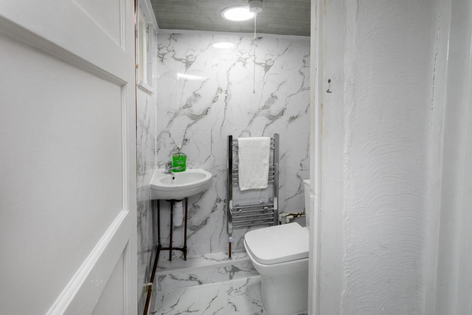 נוטינגהאם Cozyhome-3Br-5Guest#Netflix#Parking#Garden מראה חיצוני תמונה